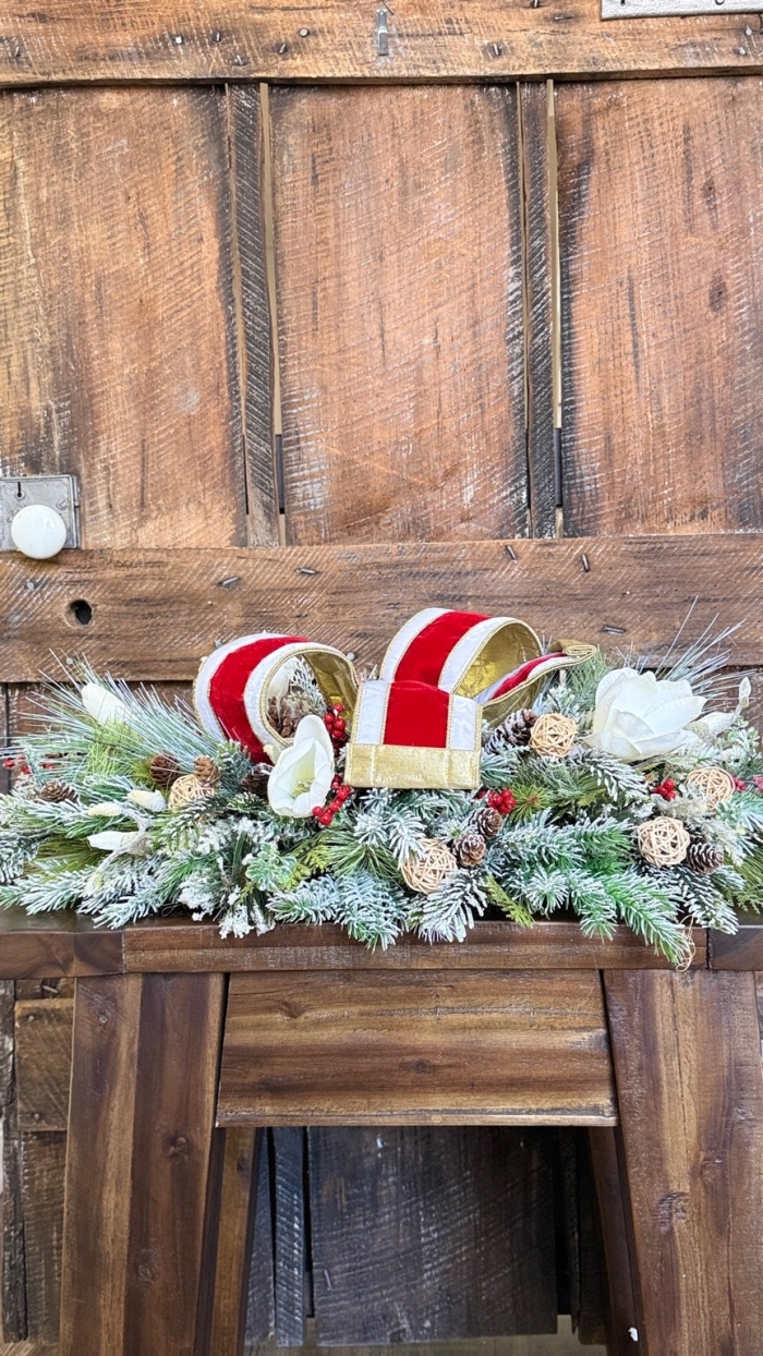 classic centerpiece for mantel or console